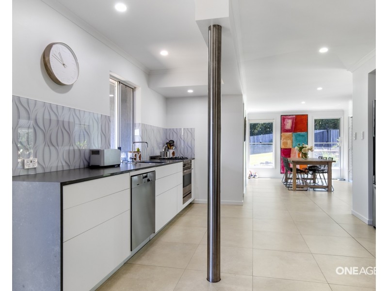 13 McKenna Court, Noosaville QLD 4566