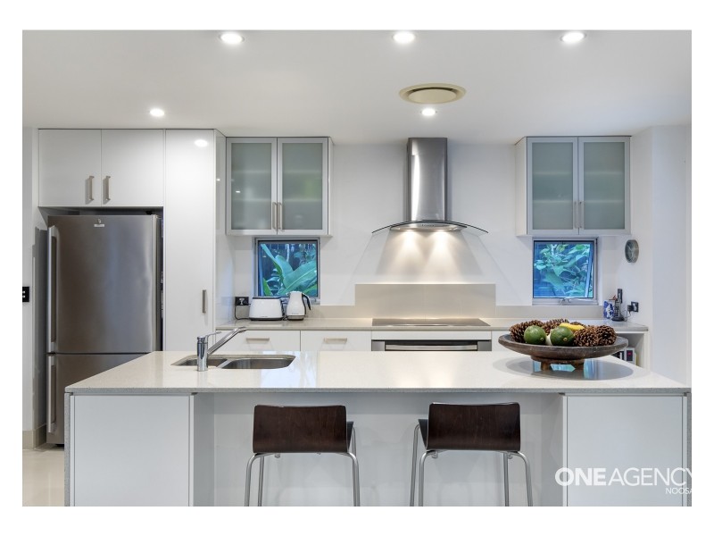 2/8 Nannygai Street, Noosaville QLD 4566