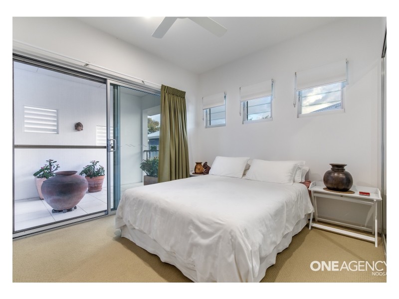 2/8 Nannygai Street, Noosaville QLD 4566