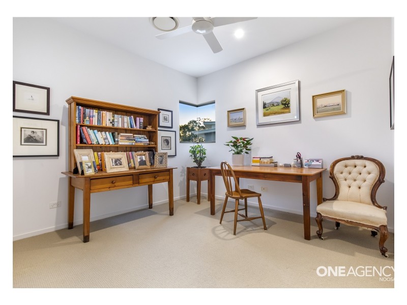 2/8 Nannygai Street, Noosaville QLD 4566