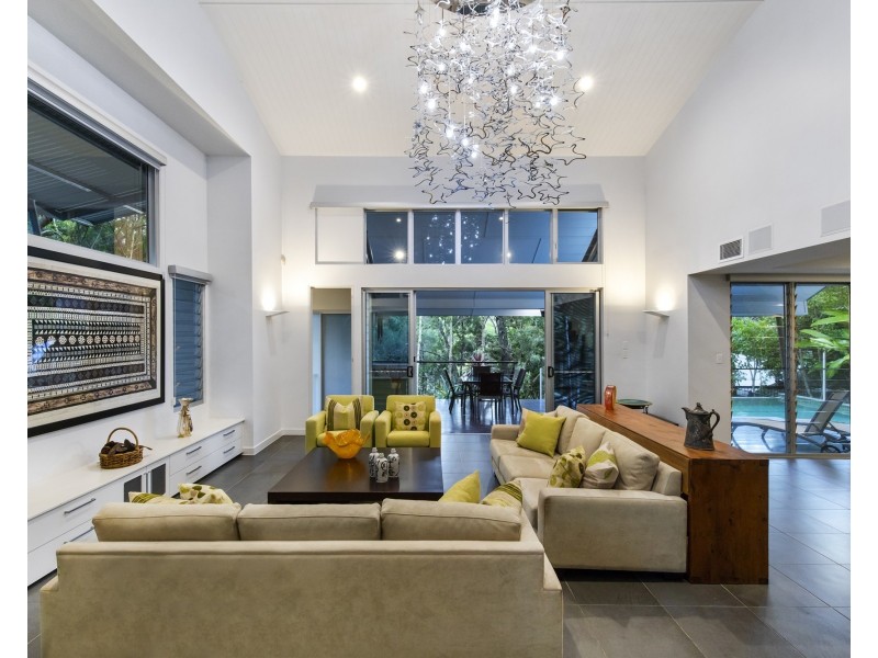 27 Banksia Avenue, Noosa Heads QLD 4567