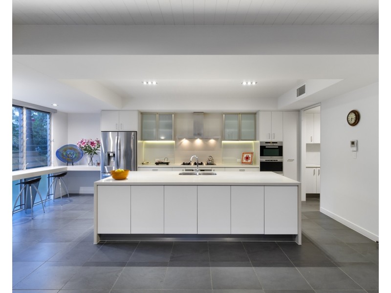 27 Banksia Avenue, Noosa Heads QLD 4567