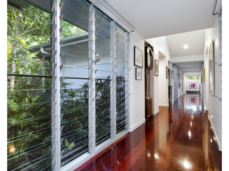 27 Banksia Avenue, Noosa Heads QLD 4567