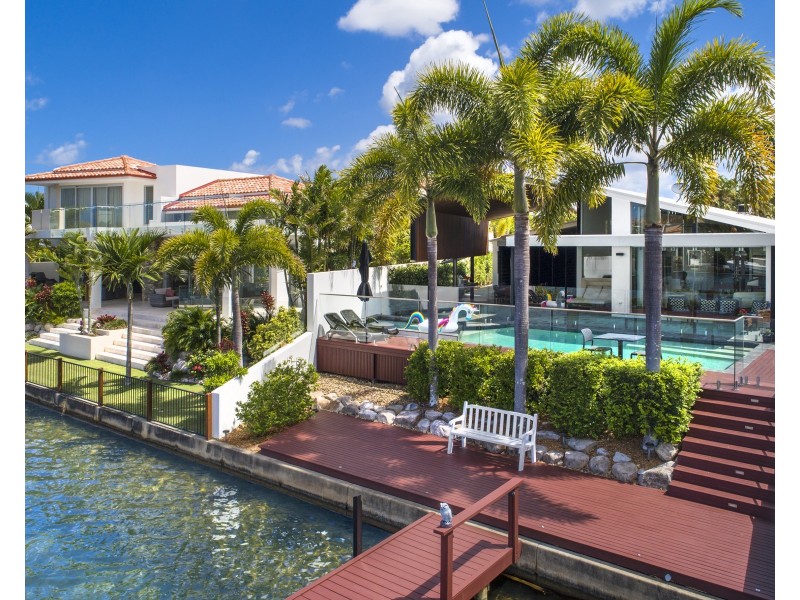 3 Masthead Quay, Noosa Waters QLD 4566