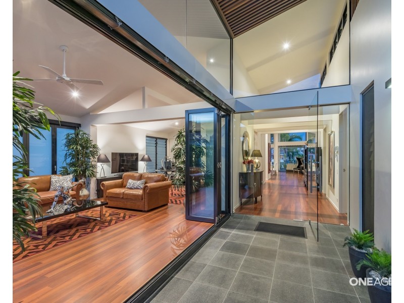 3 Masthead Quay, Noosa Waters QLD 4566