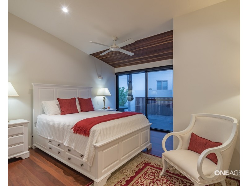 3 Masthead Quay, Noosa Waters QLD 4566