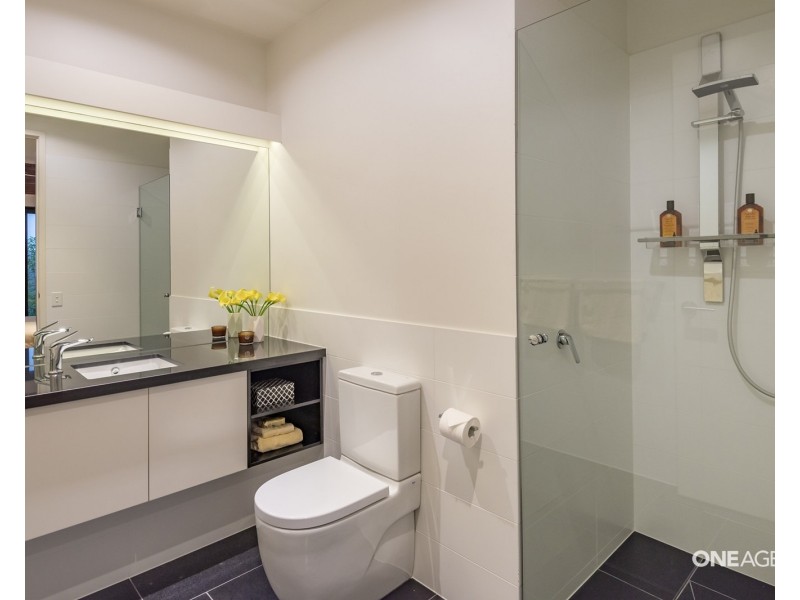 3 Masthead Quay, Noosa Waters QLD 4566