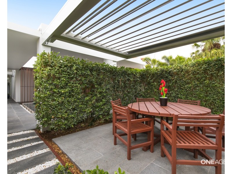 3 Masthead Quay, Noosa Waters QLD 4566