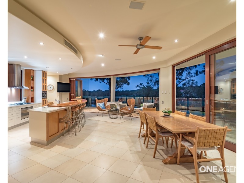 521/61 Noosa Springs Drive, Noosa Heads QLD 4567