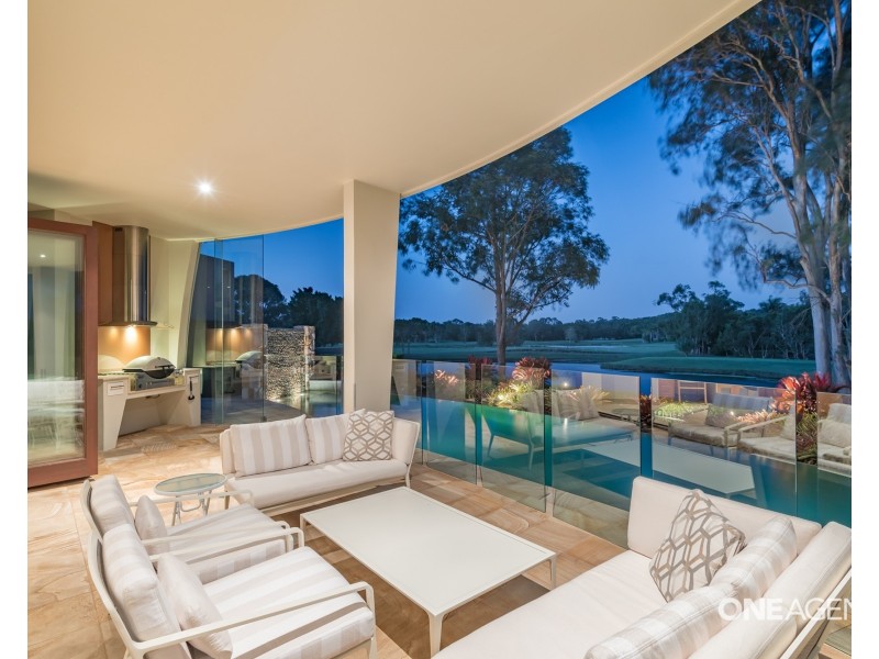 521/61 Noosa Springs Drive, Noosa Heads QLD 4567