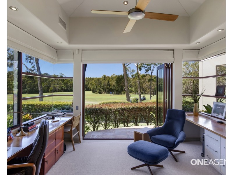 521/61 Noosa Springs Drive, Noosa Heads QLD 4567