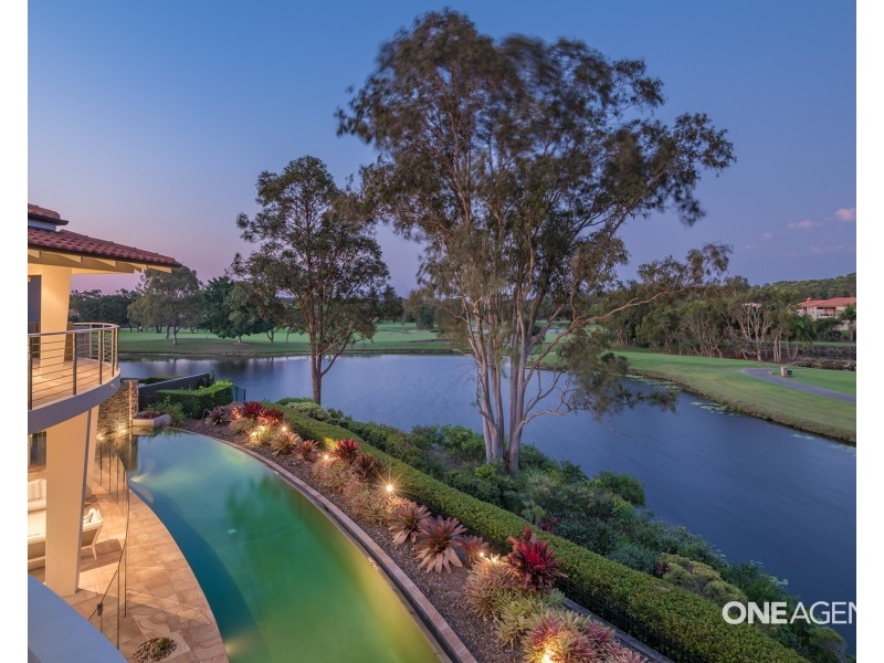 521/61 Noosa Springs Drive, Noosa Heads QLD 4567