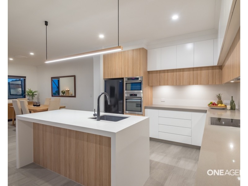 9/9 Selene Street, Sunrise Beach QLD 4567