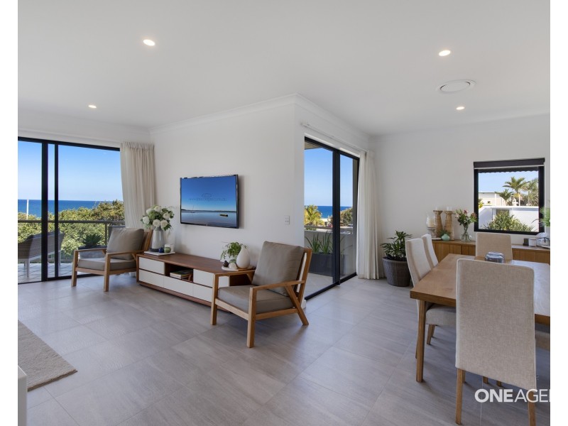 9/9 Selene Street, Sunrise Beach QLD 4567