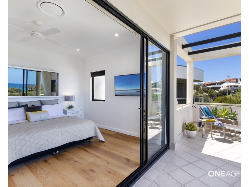 9/9 Selene Street, Sunrise Beach QLD 4567