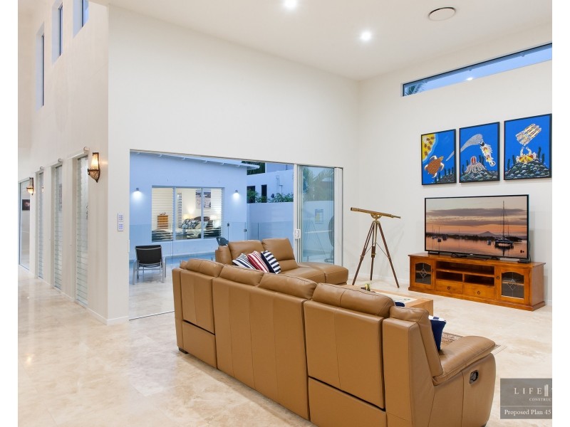 45 Saltwater Avenue, Noosa Waters QLD 4566