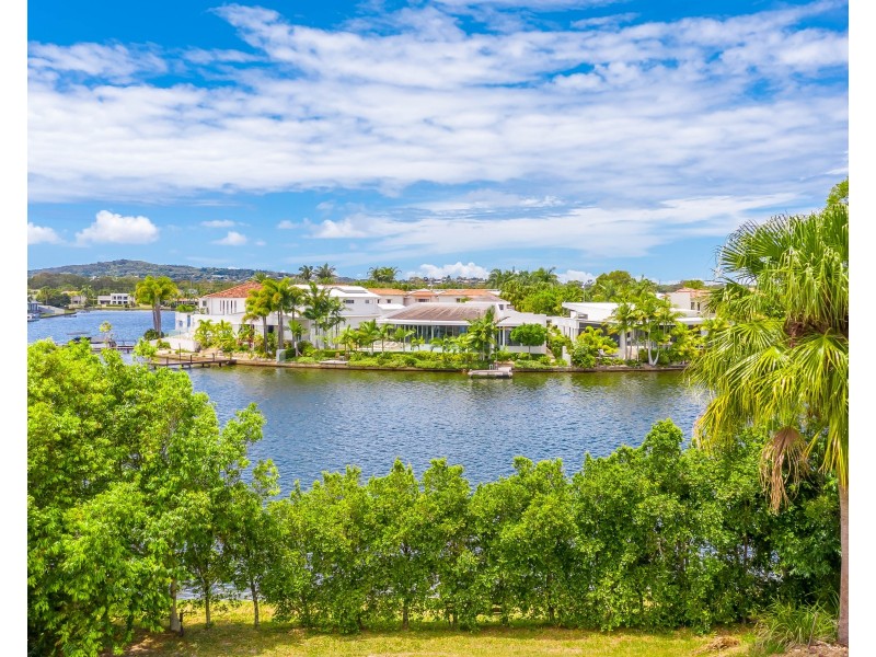 45 Saltwater Avenue, Noosa Waters QLD 4566