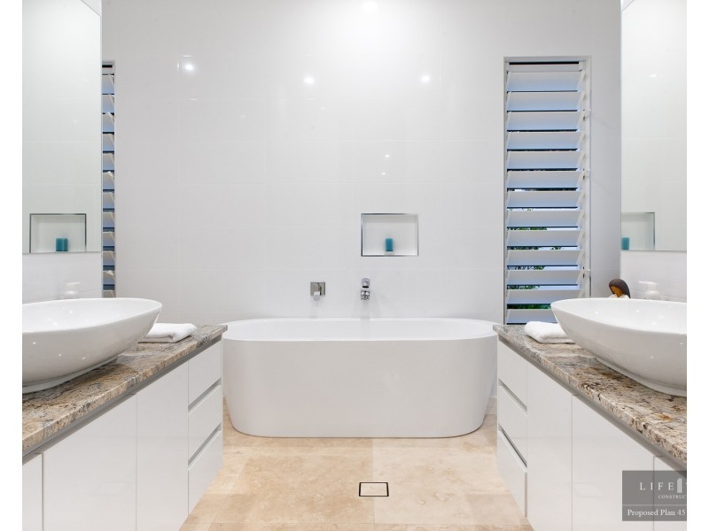 45 Saltwater Avenue, Noosa Waters QLD 4566