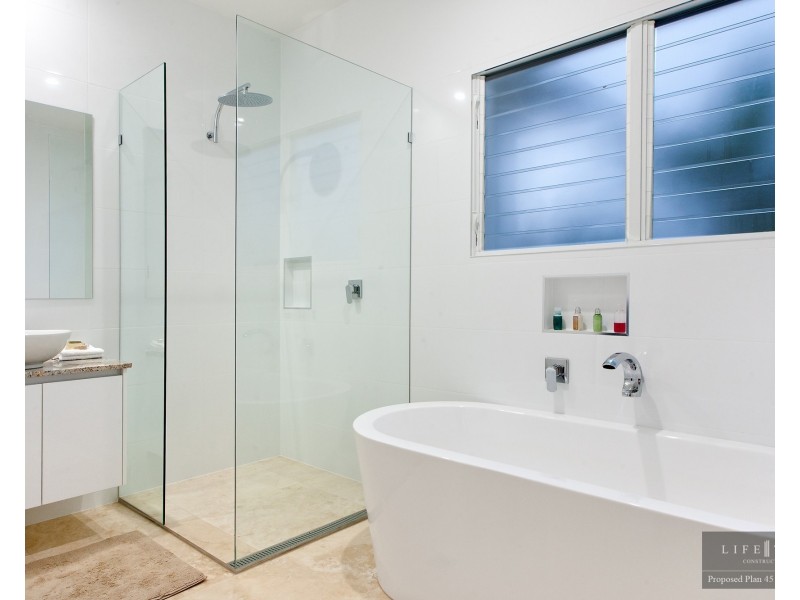 45 Saltwater Avenue, Noosa Waters QLD 4566