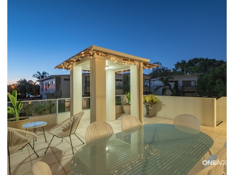 2/16 Sunseeker Close, Noosaville QLD 4566