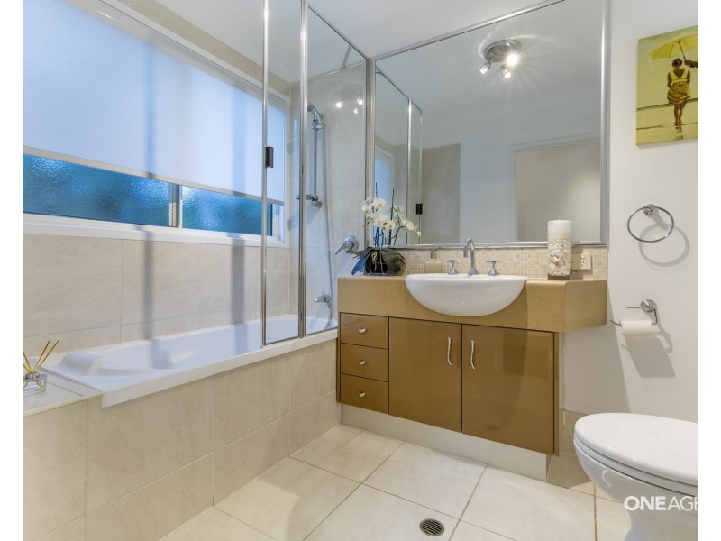 2/16 Sunseeker Close, Noosaville QLD 4566