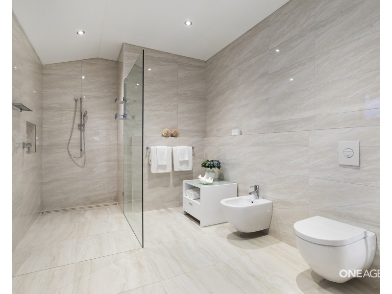 155 Shorehaven Drive, Noosa Waters QLD 4566