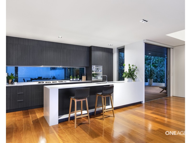 11 Jan Street, Noosa Heads QLD 4567