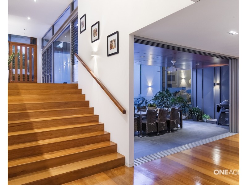 11 Jan Street, Noosa Heads QLD 4567