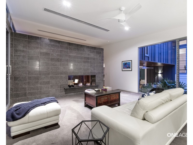 11 Jan Street, Noosa Heads QLD 4567