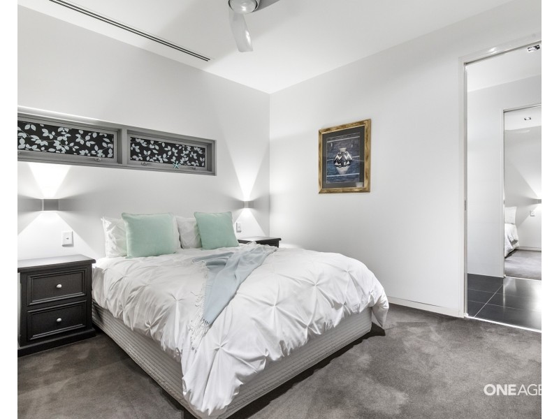 11 Jan Street, Noosa Heads QLD 4567