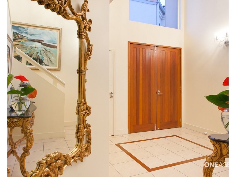 2/49 Bluefin Court, Noosaville QLD 4566