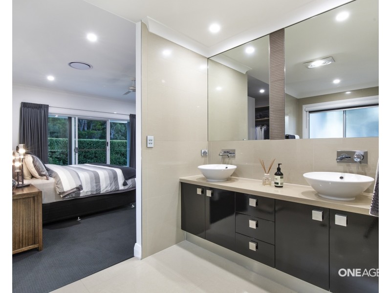 20 Aspera Place, Noosaville QLD 4566