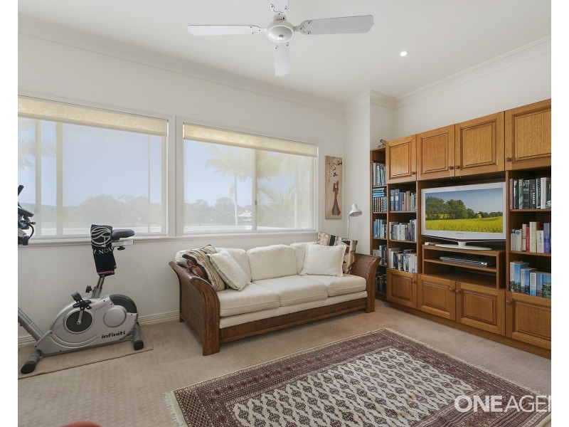 213/61 Noosa Springs Drive, Noosa Heads QLD 4567