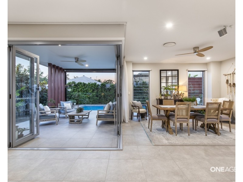 5 Rani Circuit, Noosaville QLD 4566