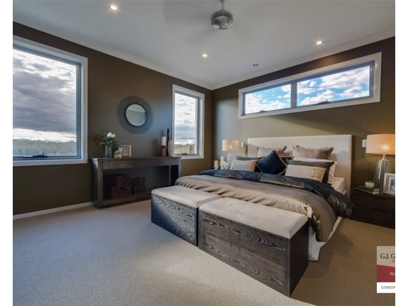 5 Springs Crescent, Noosa Heads QLD 4567