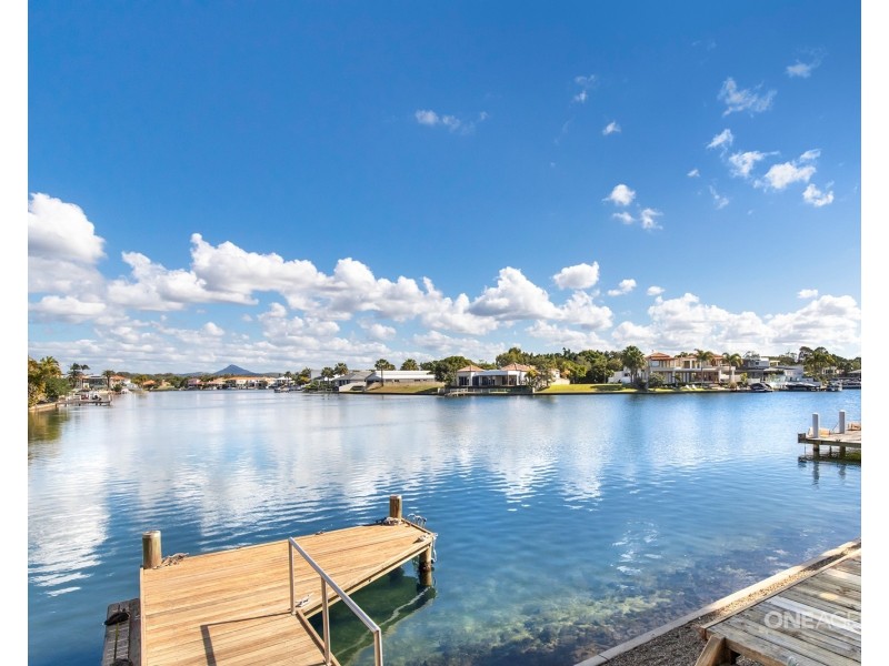 201 Shorehaven Drive, Noosa Waters QLD 4566