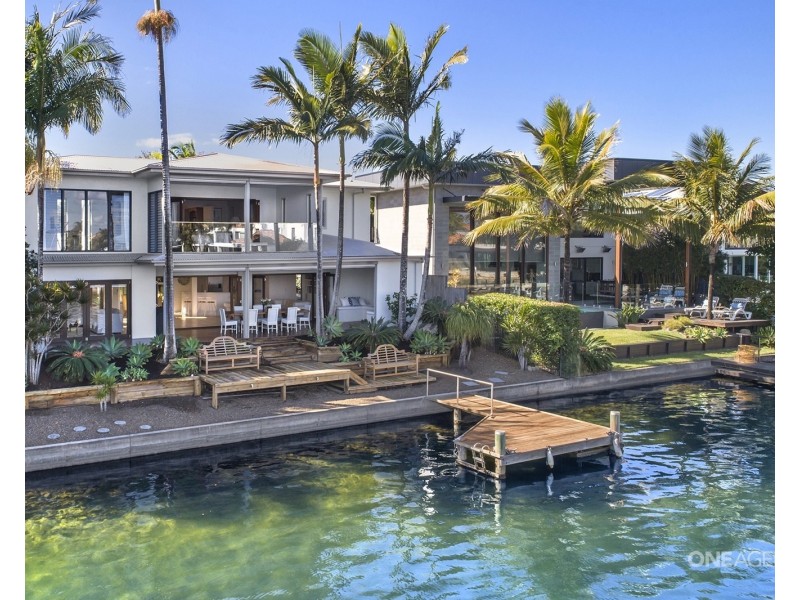 201 Shorehaven Drive, Noosa Waters QLD 4566