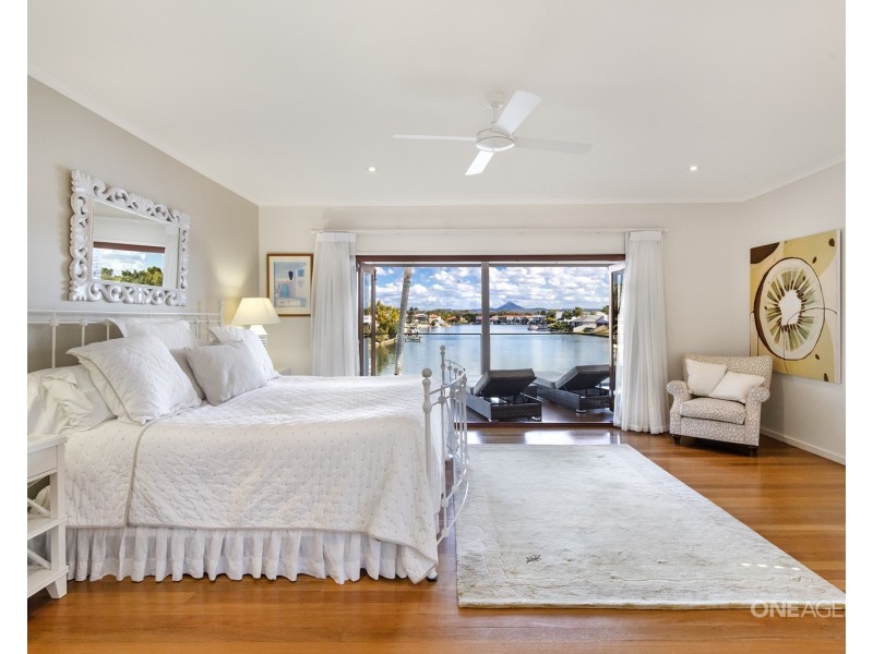 201 Shorehaven Drive, Noosa Waters QLD 4566