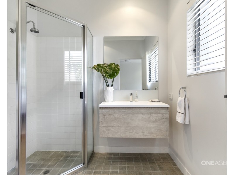 201 Shorehaven Drive, Noosa Waters QLD 4566