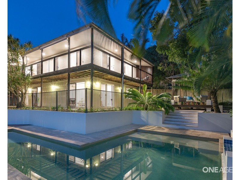 25 Currawong Street, Noosa Heads QLD 4567