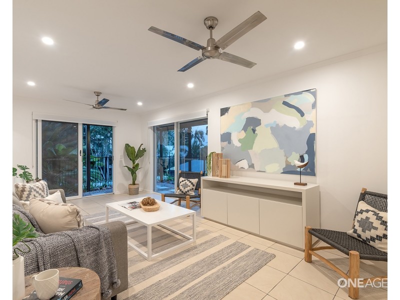 25 Currawong Street, Noosa Heads QLD 4567