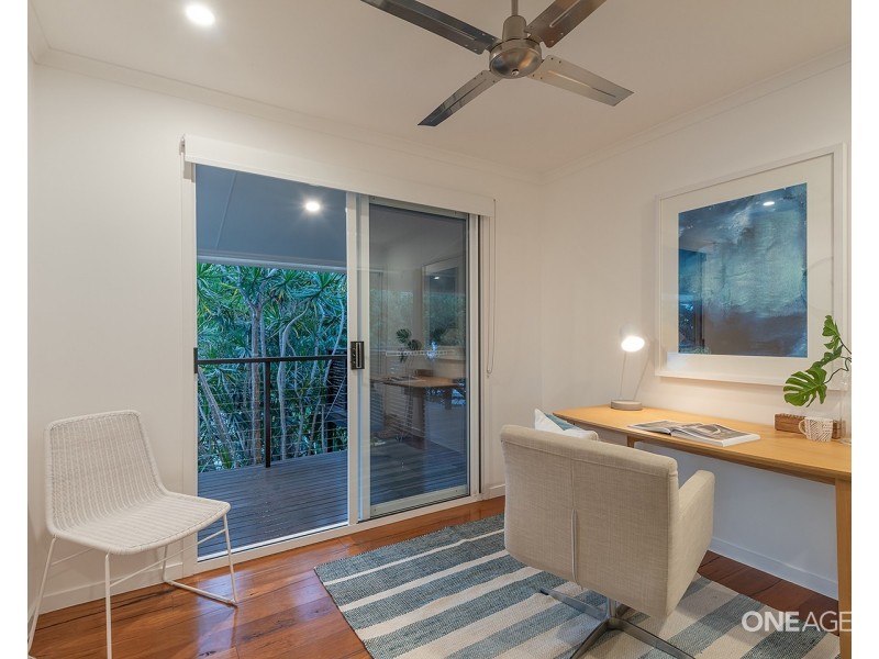 25 Currawong Street, Noosa Heads QLD 4567