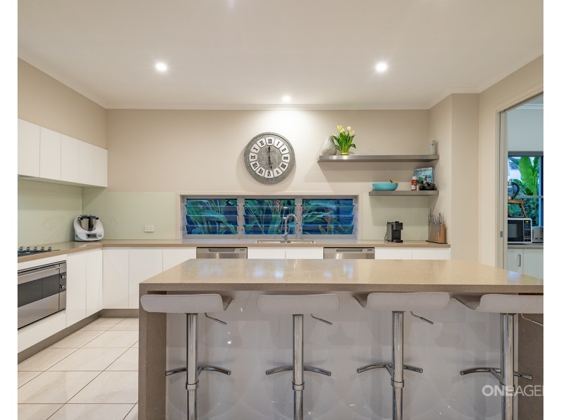 13 Treasure Cove, Noosaville QLD 4566