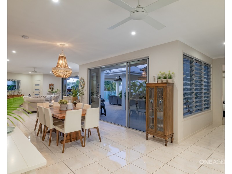 13 Treasure Cove, Noosaville QLD 4566