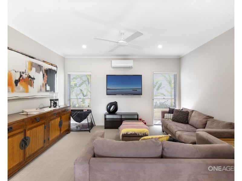 13 Treasure Cove, Noosaville QLD 4566