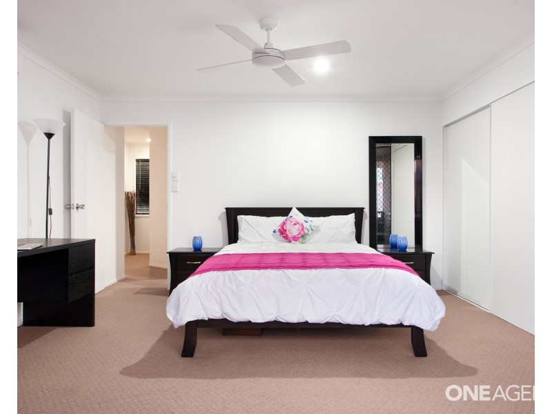 5/3 Advance Place, Sunrise Beach QLD 4567