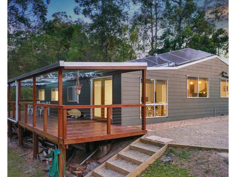 12 Ironbark Court, Lake Macdonald QLD 4563