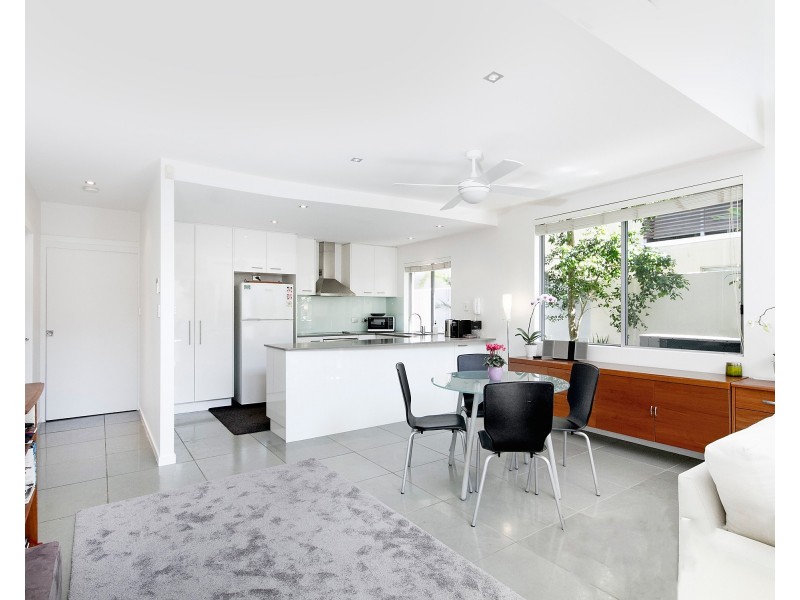 1/33 Katharina Street, Noosa Heads QLD 4567