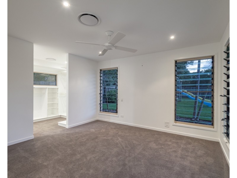 29 Ben Lexcen Drive, Sunrise Beach QLD 4567