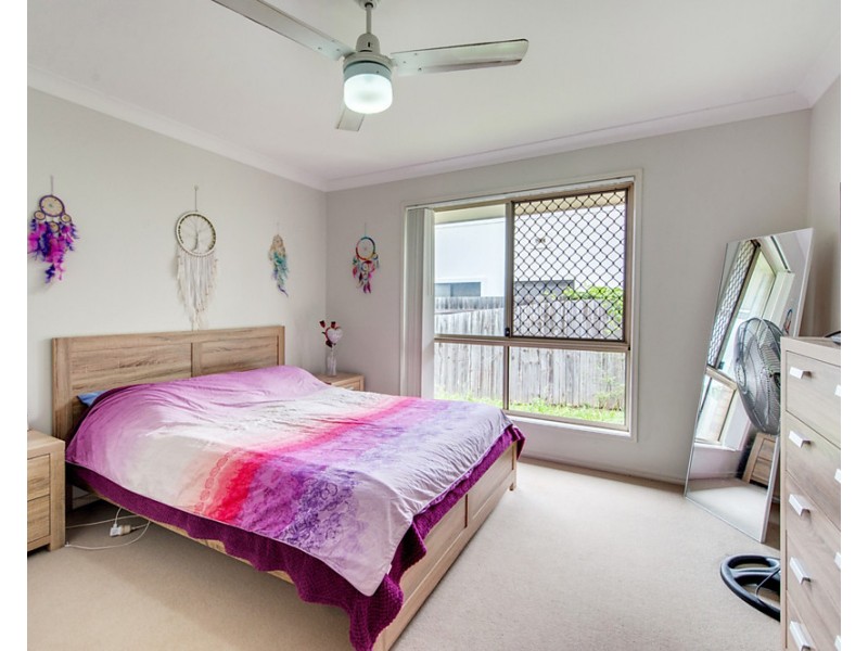 1&2/1 Plover Court, Warner QLD 4500